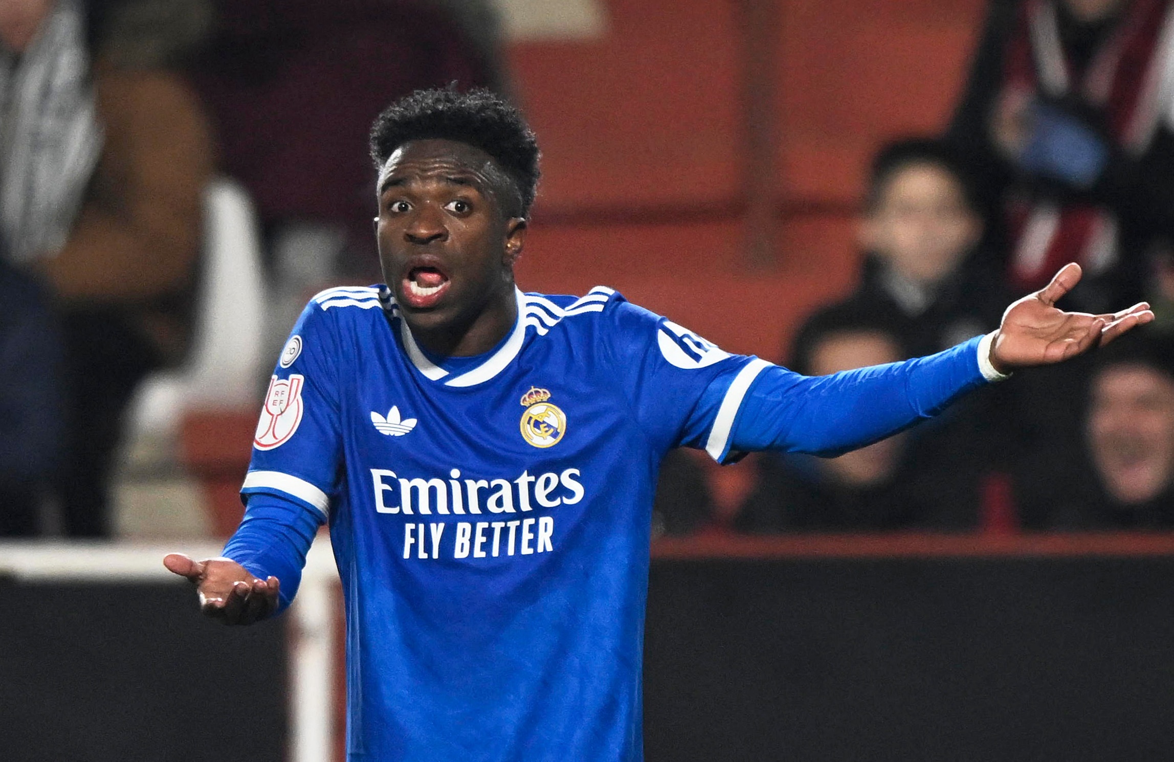 星空体育app官方下载-旧将：维尼修斯正日益偏离皇马价值观，他已难再触及金球奖的高度